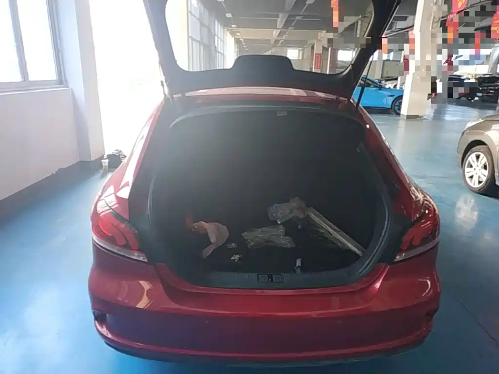 MG MG6 2018 2017 20T Automatic Luxury Smart Connect Version (China V)