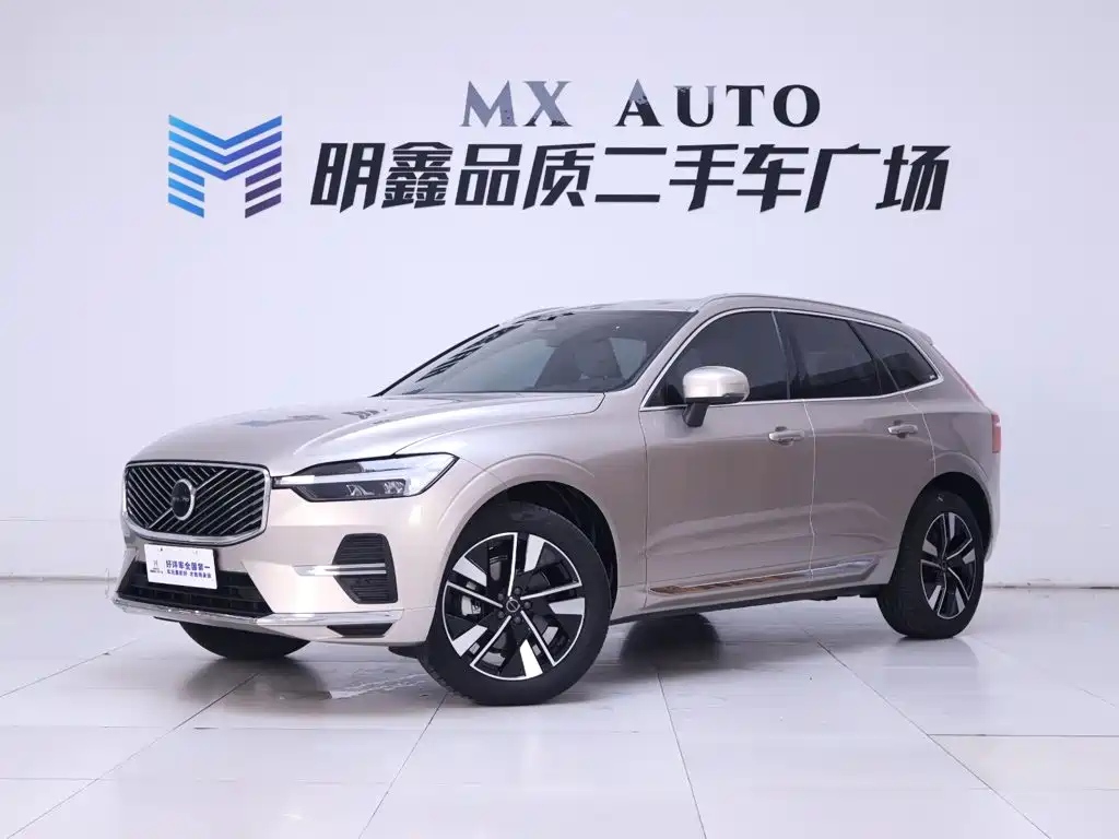 Volvo XC60 2025 2026 Model B5 AWD Premium Luxury
