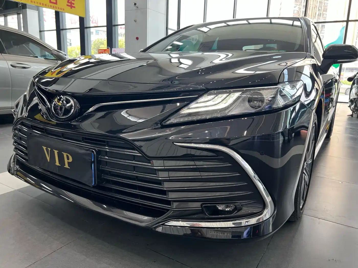Toyota Camry 2021 2.5G Luxury Edition фото 5