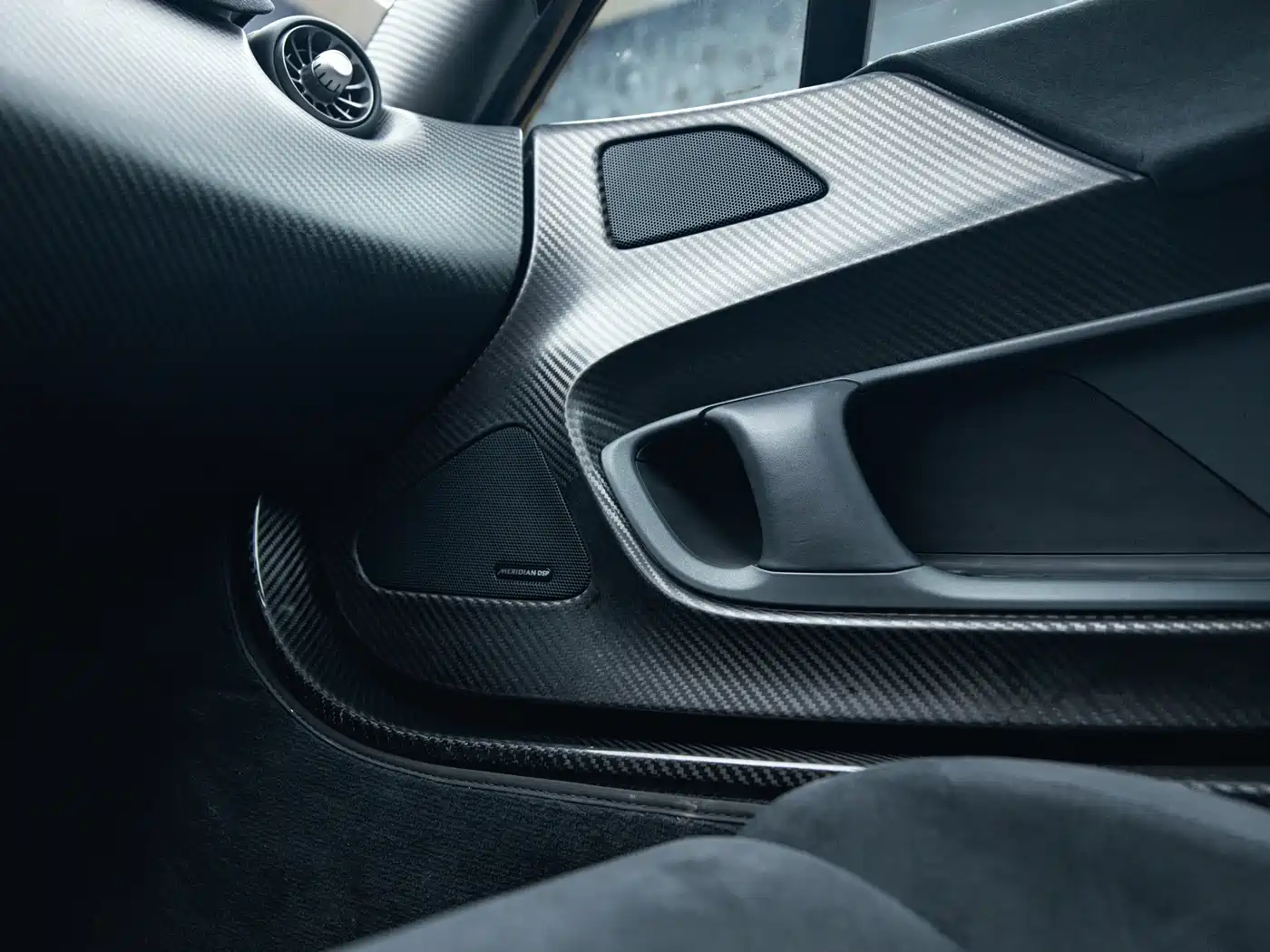McLaren P1 2015 2014 3.8T Standard