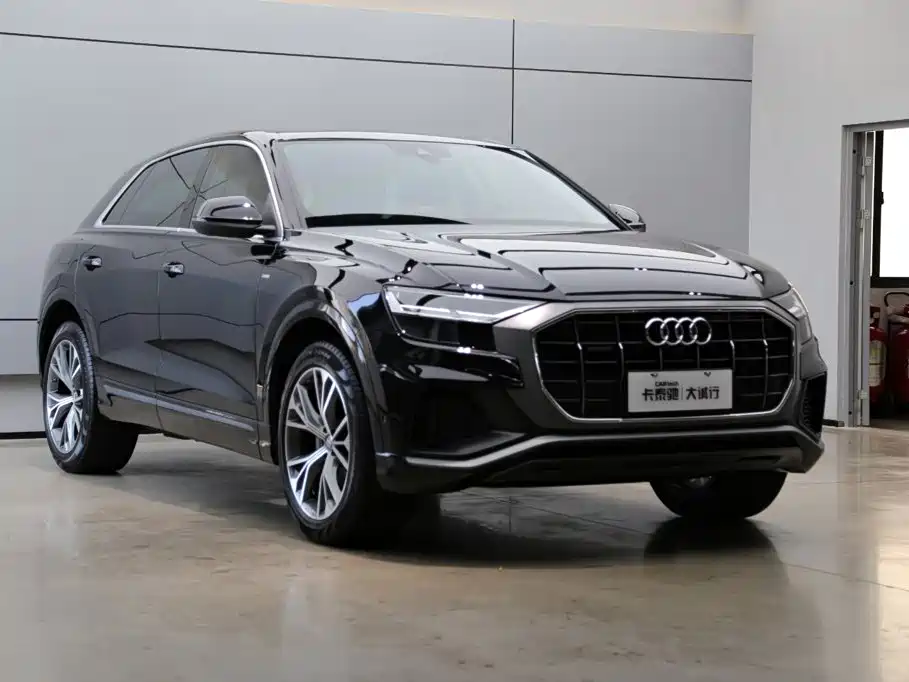 Audi Q8 2020 2019 55 TFSI Luxury Dynamic