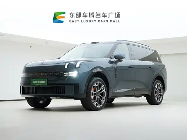  Lynk & Co Lynk & Co 900 2025 2.0T Ultra