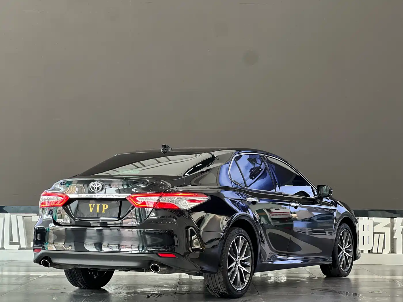 Toyota Camry 2021 2.5G Luxury Edition фото 23