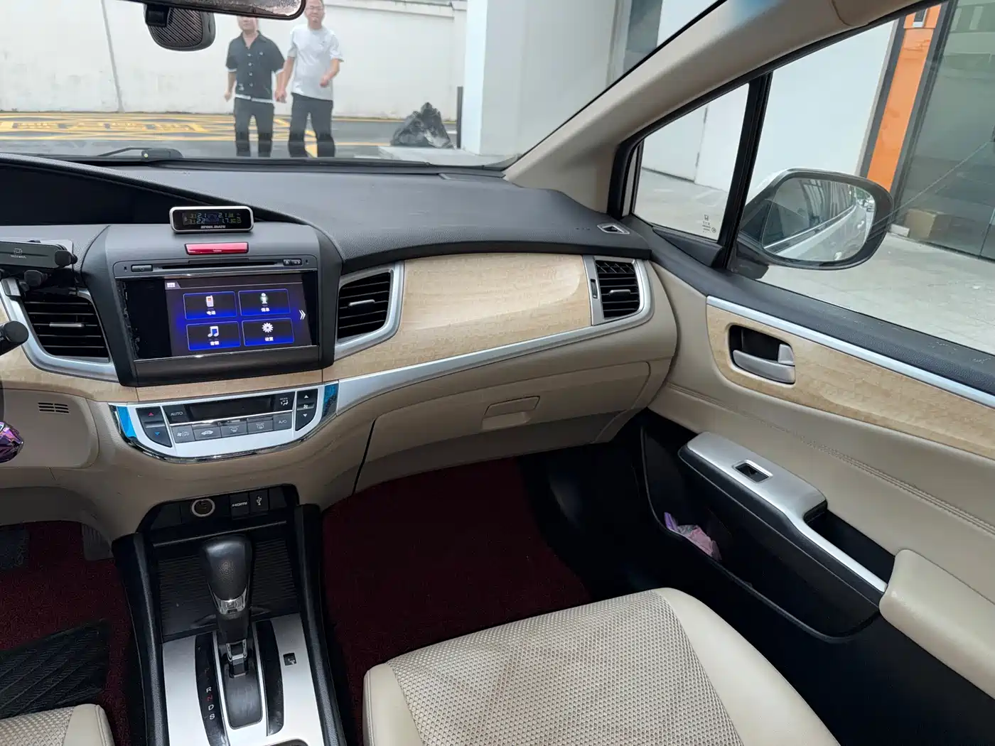 Honda Jade 2014 2014 1.8L Automatic Comfort Elite 5-seater