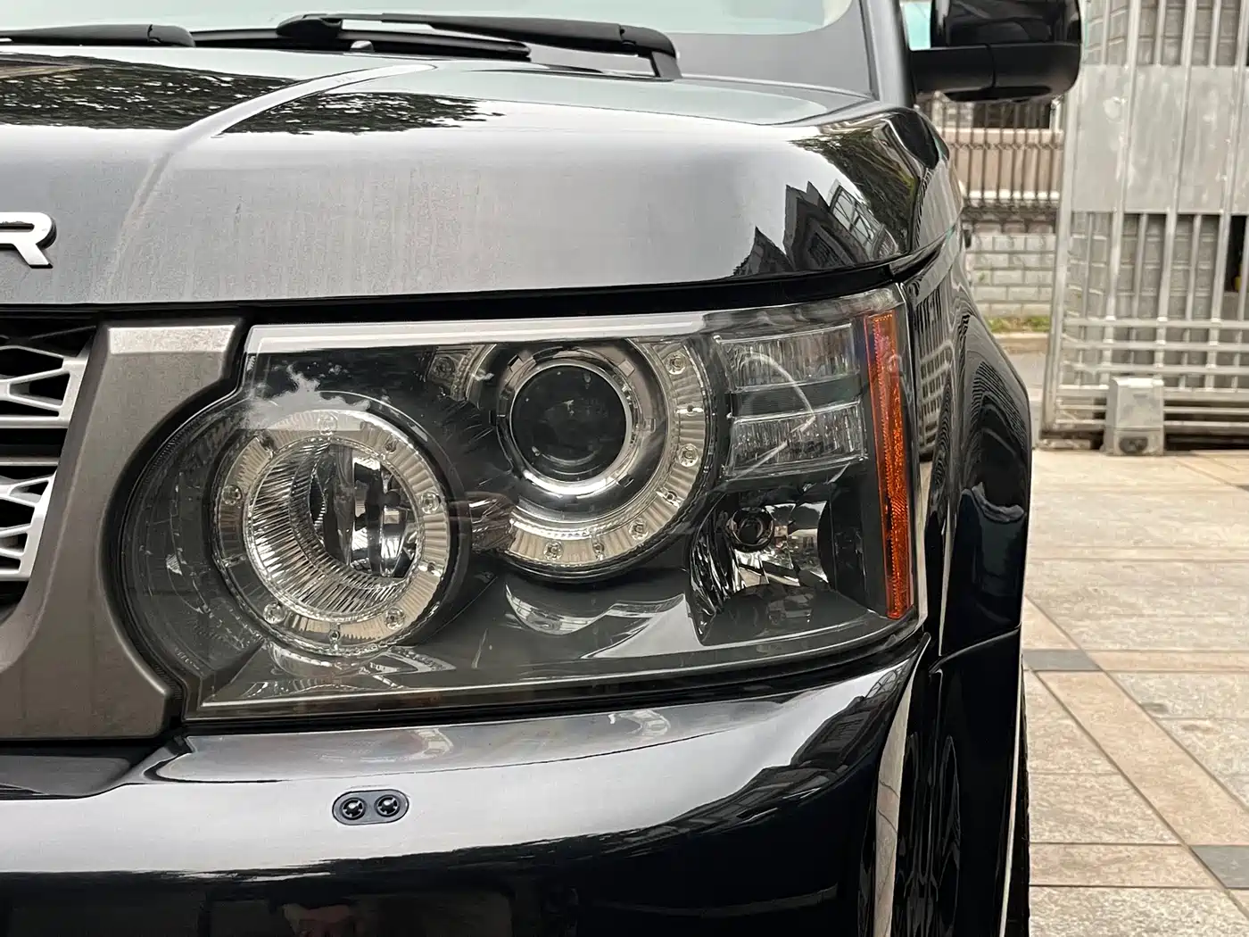 Land Rover Range Rover Sport 2011 5.0 SC V8 HSE фото 6