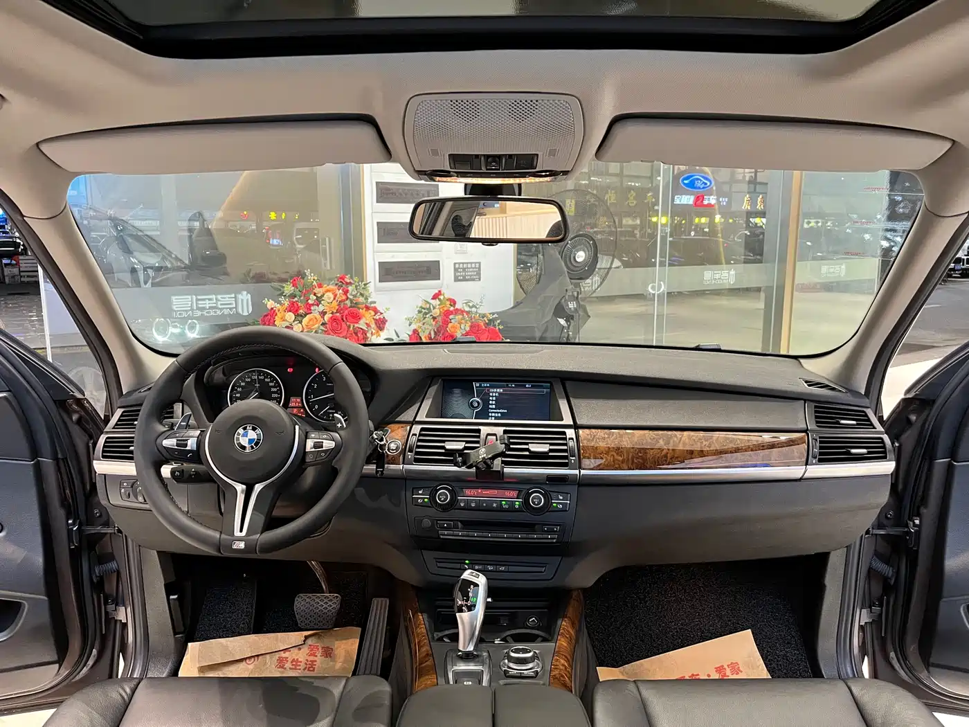 BMW X5 (Import) 2013 xDrive35i Leading фото 17