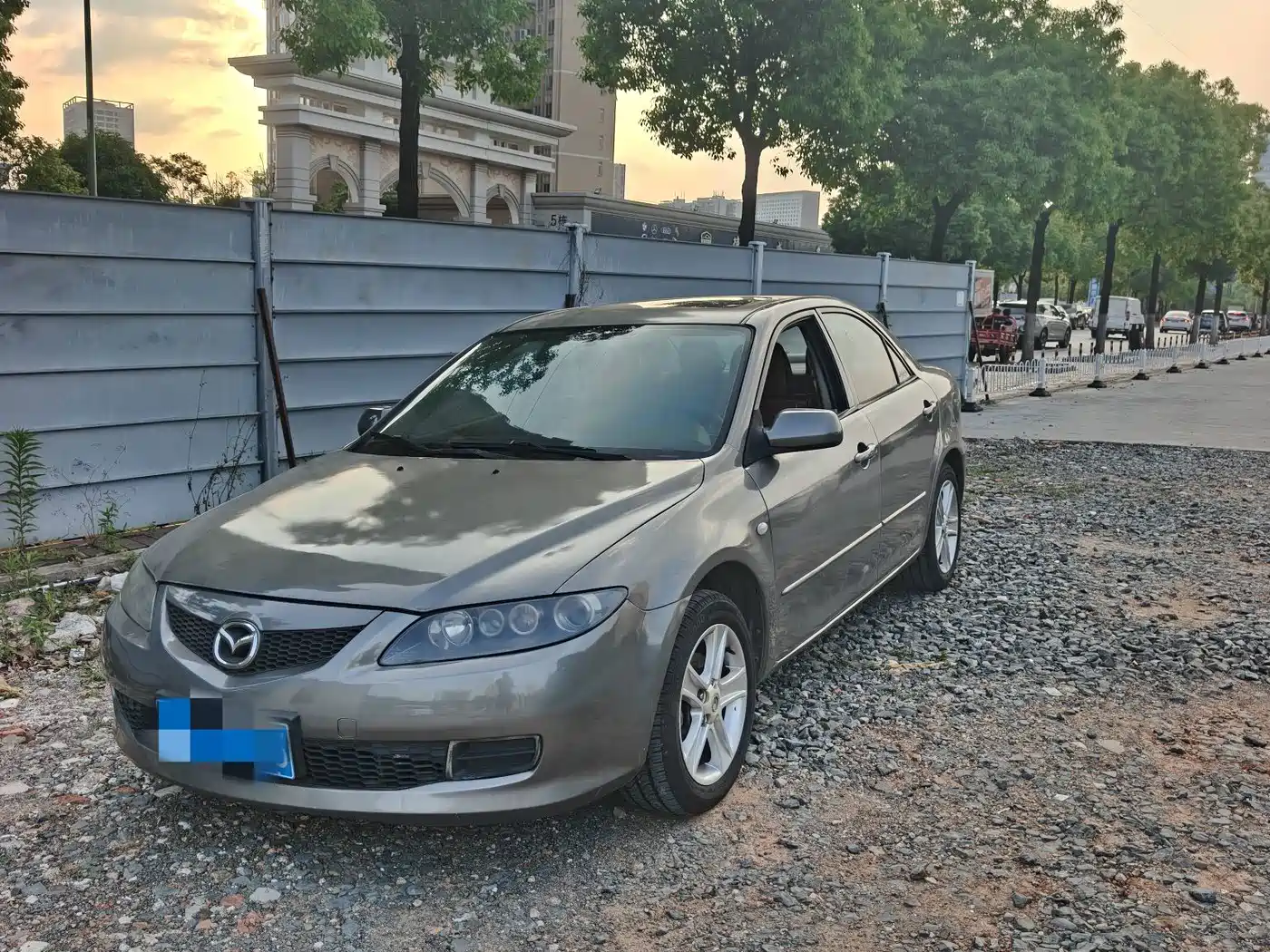 Photo 1 - Mazda 6