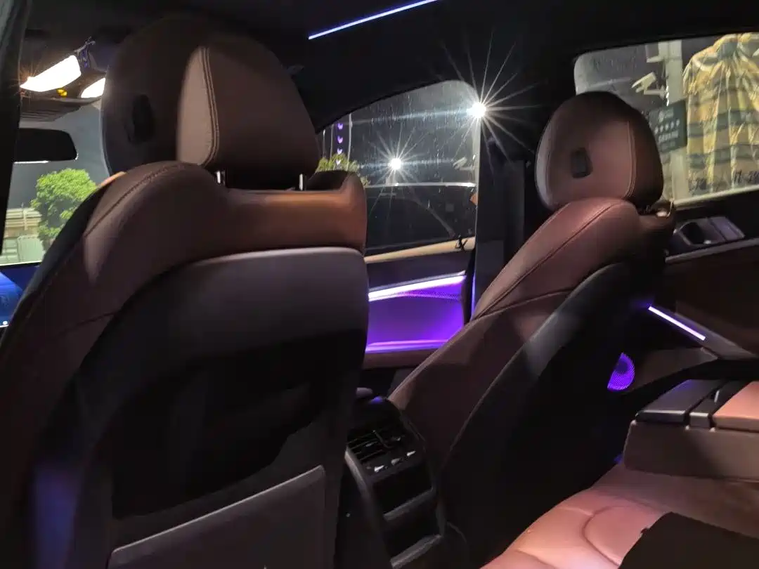 BMW X6 2023 xDrive40i M Sport Package фото 5