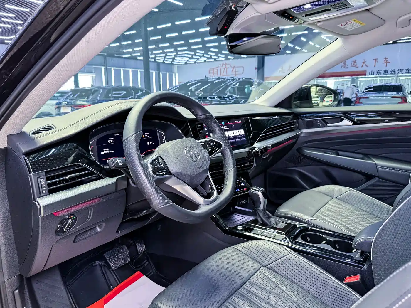 Фото 6 - Volkswagen Passat
