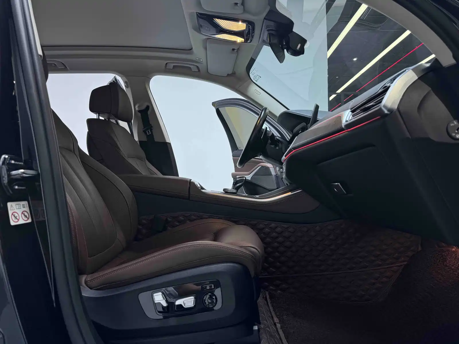 صورة 13 - BMW X5 (Import)