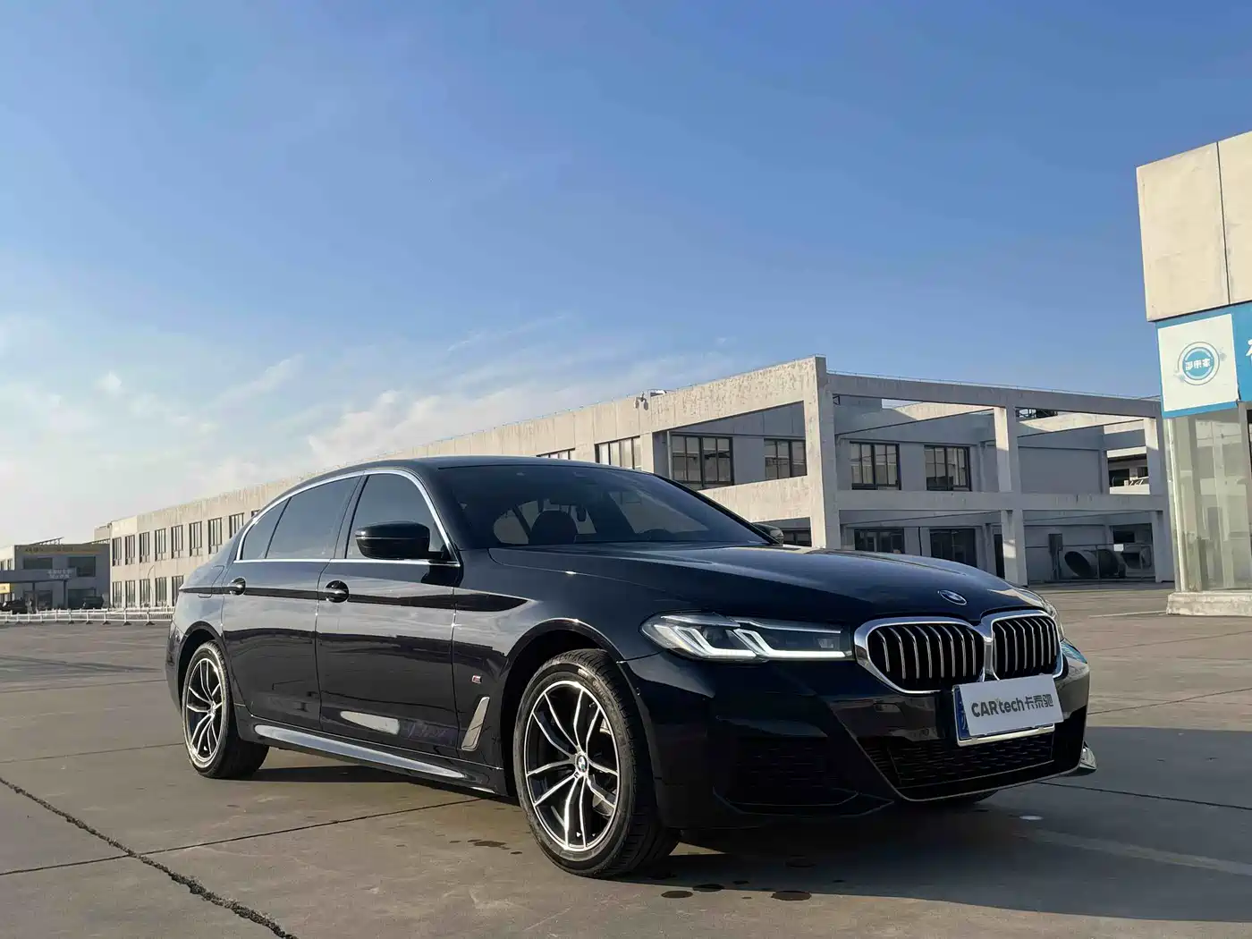 BMW 5 SERIES