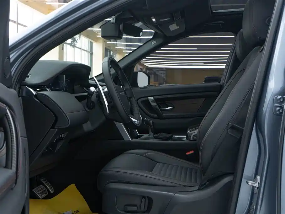 Land Rover Discovery Sport 2020 249PS R-Dynamic Performance фото 18