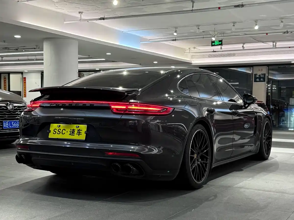 Porsche Panamera 2017 Panamera 3.0T фото 6