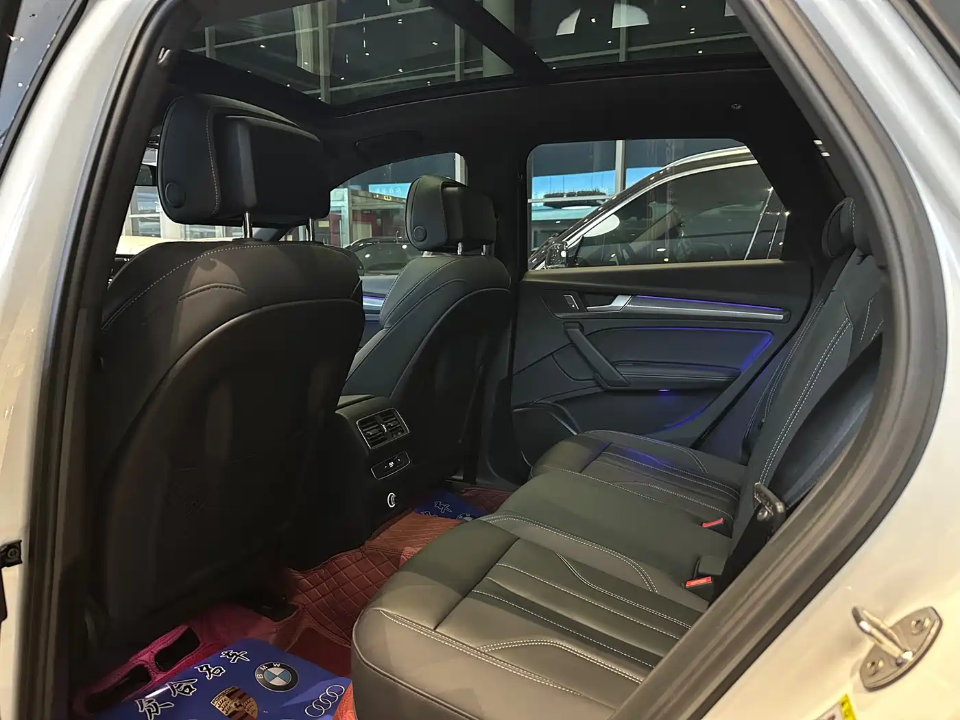 Audi Q5L 2024 Model 40 TFSI Luxury Dynamic фото 8