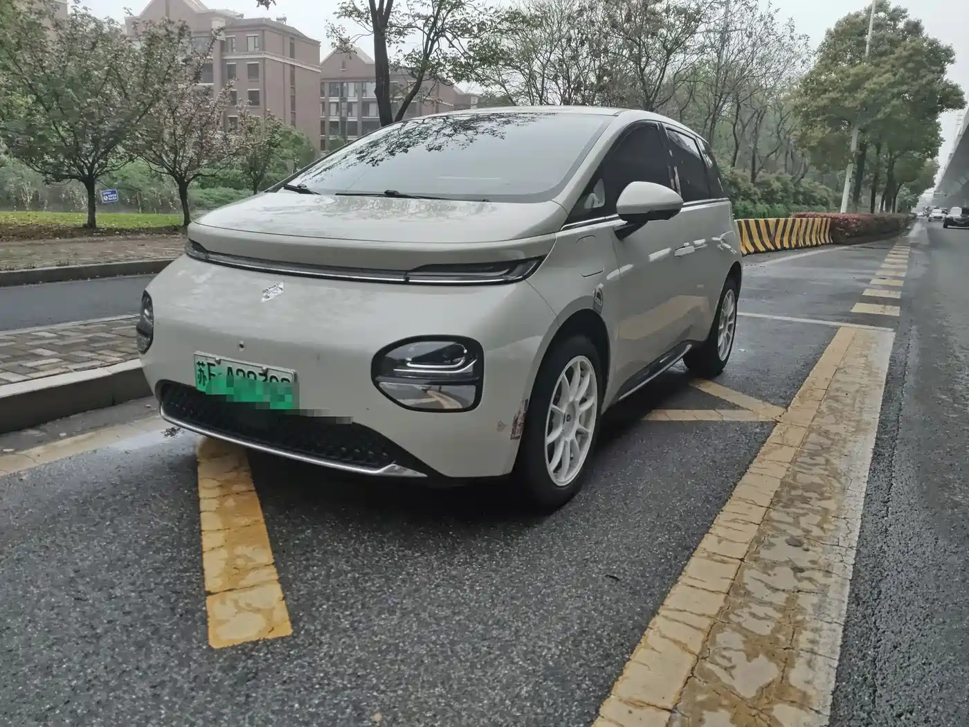 BAOJUN CLOUDS