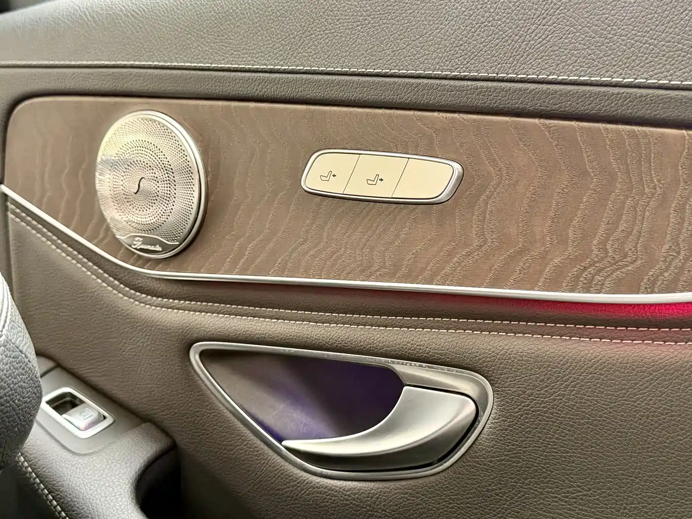 Mercedes-Benz GLC 2020 GLC 260 L 4MATIC Luxury фото 23
