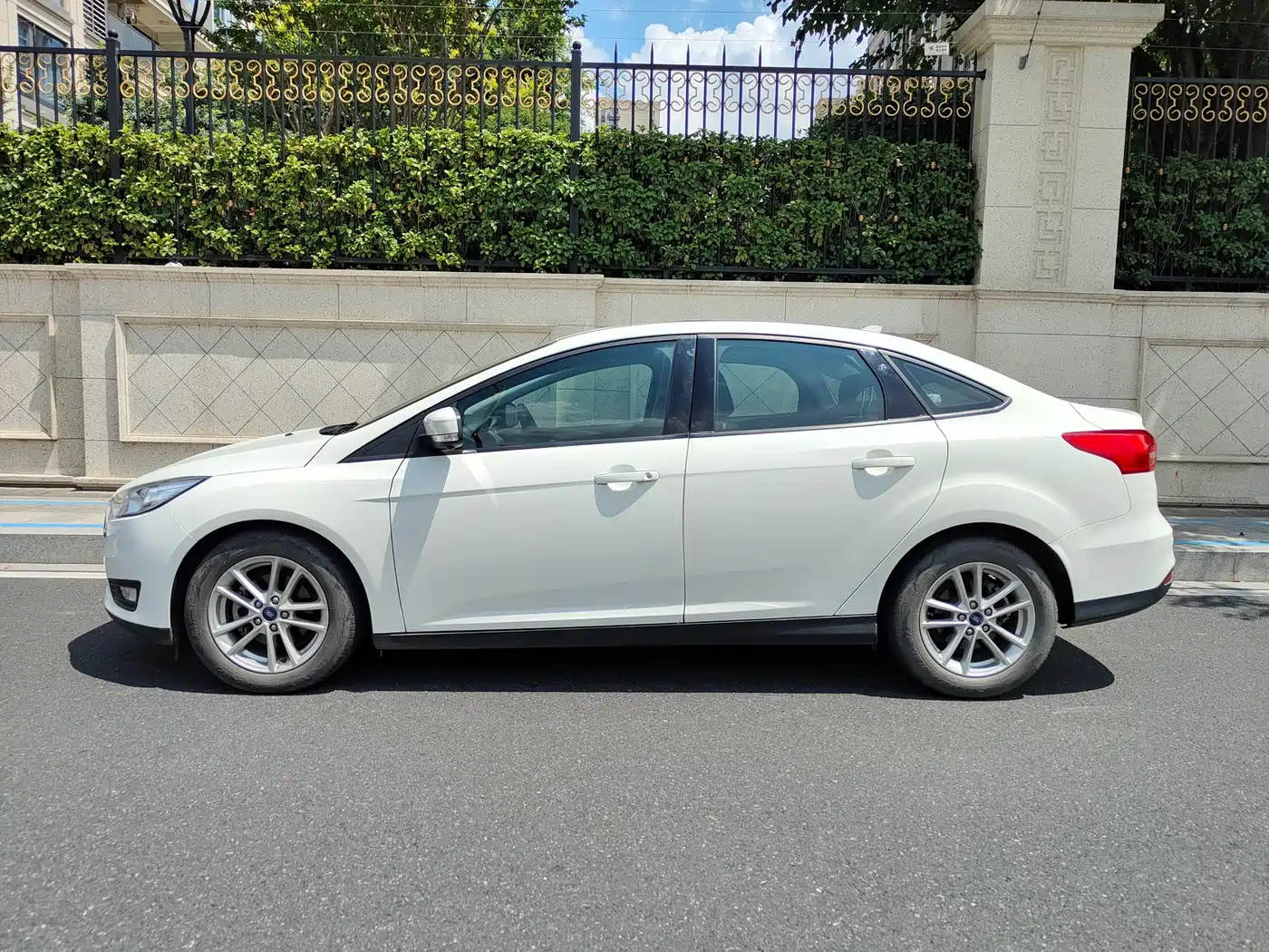 Фото 5 - Ford Focus
