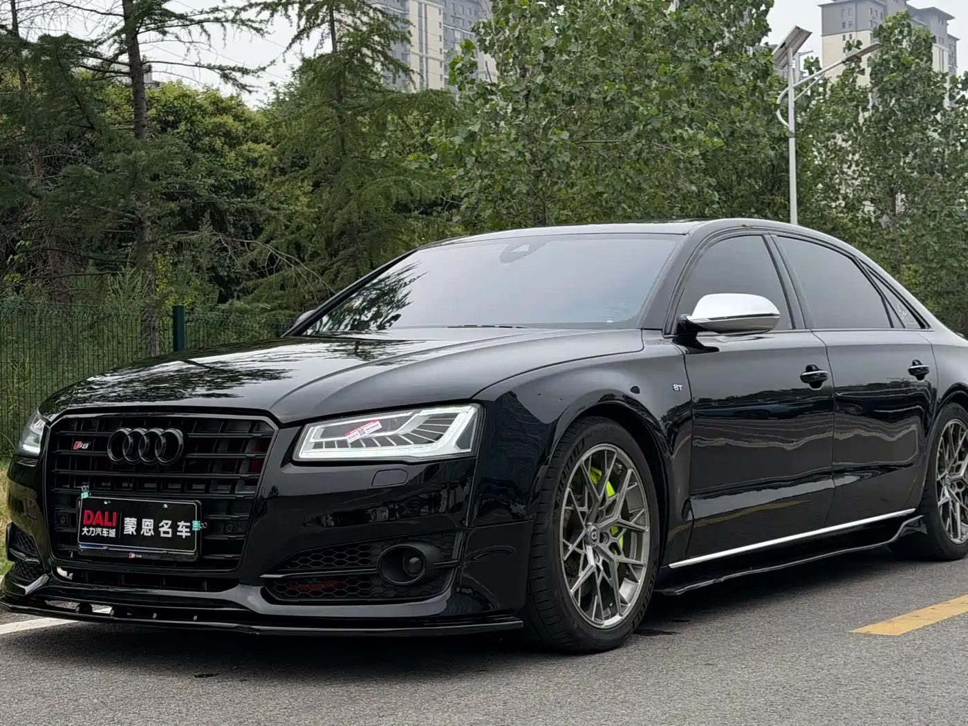 Audi A8