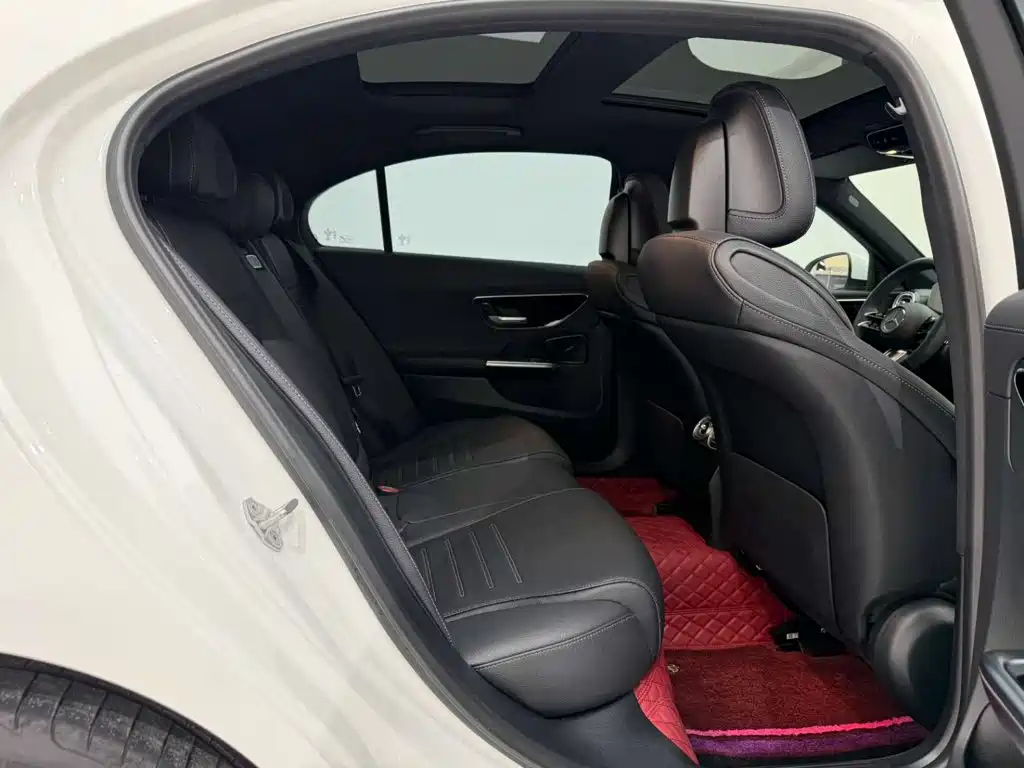 Mercedes-Benz C-Class, миниатюра 20