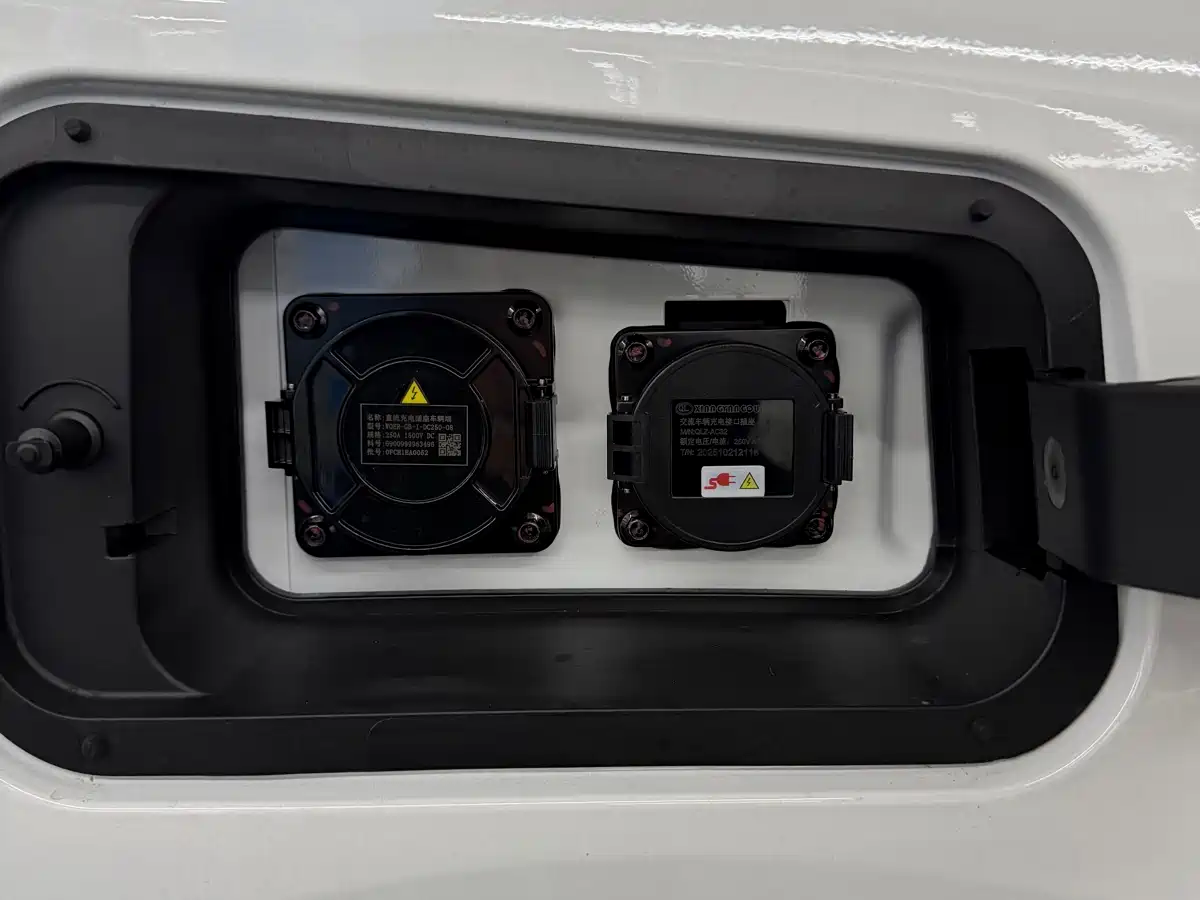 Huolala Duola Automobile Dora Bread Van 2026 Model 305KM 2C Ultra-Fast Charging Version Dream Edition CATL Battery фото 15