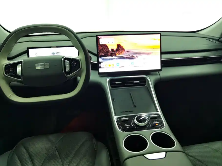 Geely Galaxy Galaxy L6 2026 2025 EM-i 140km Starship Edition