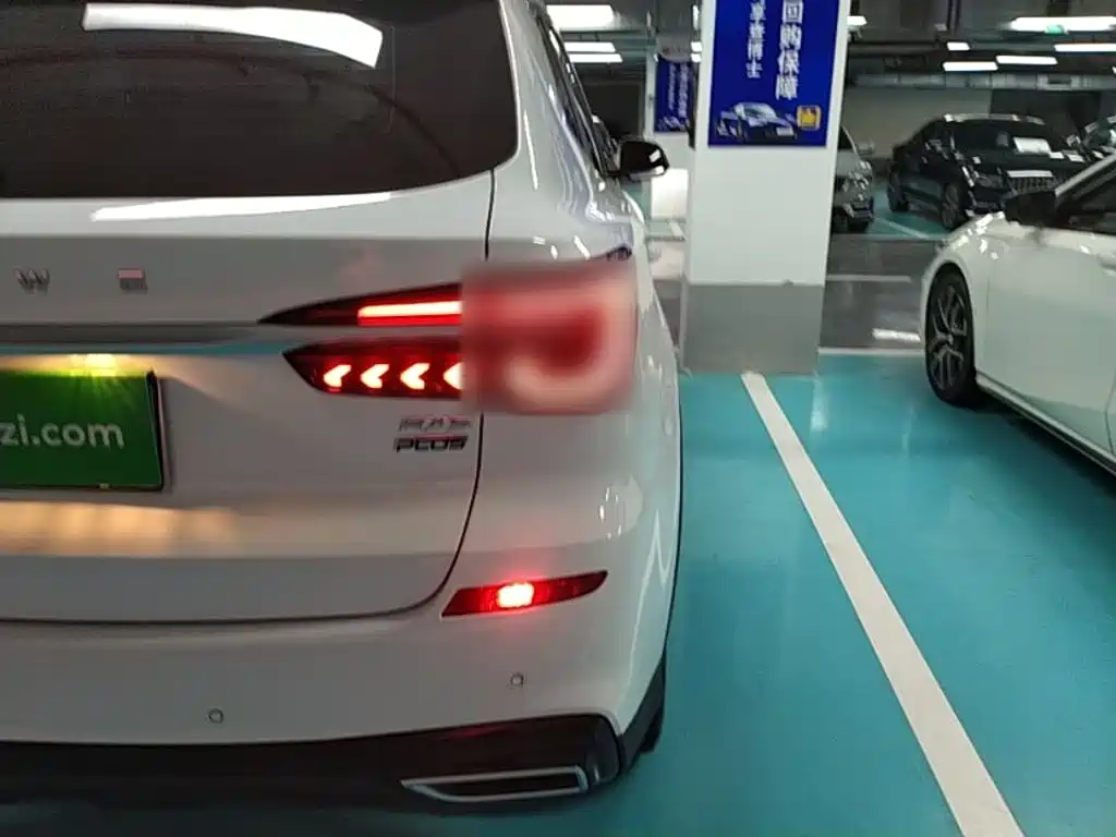 Roewe RX5 2025 2025 PLUS 330TGI Auto Trend-Setting Smart Edition