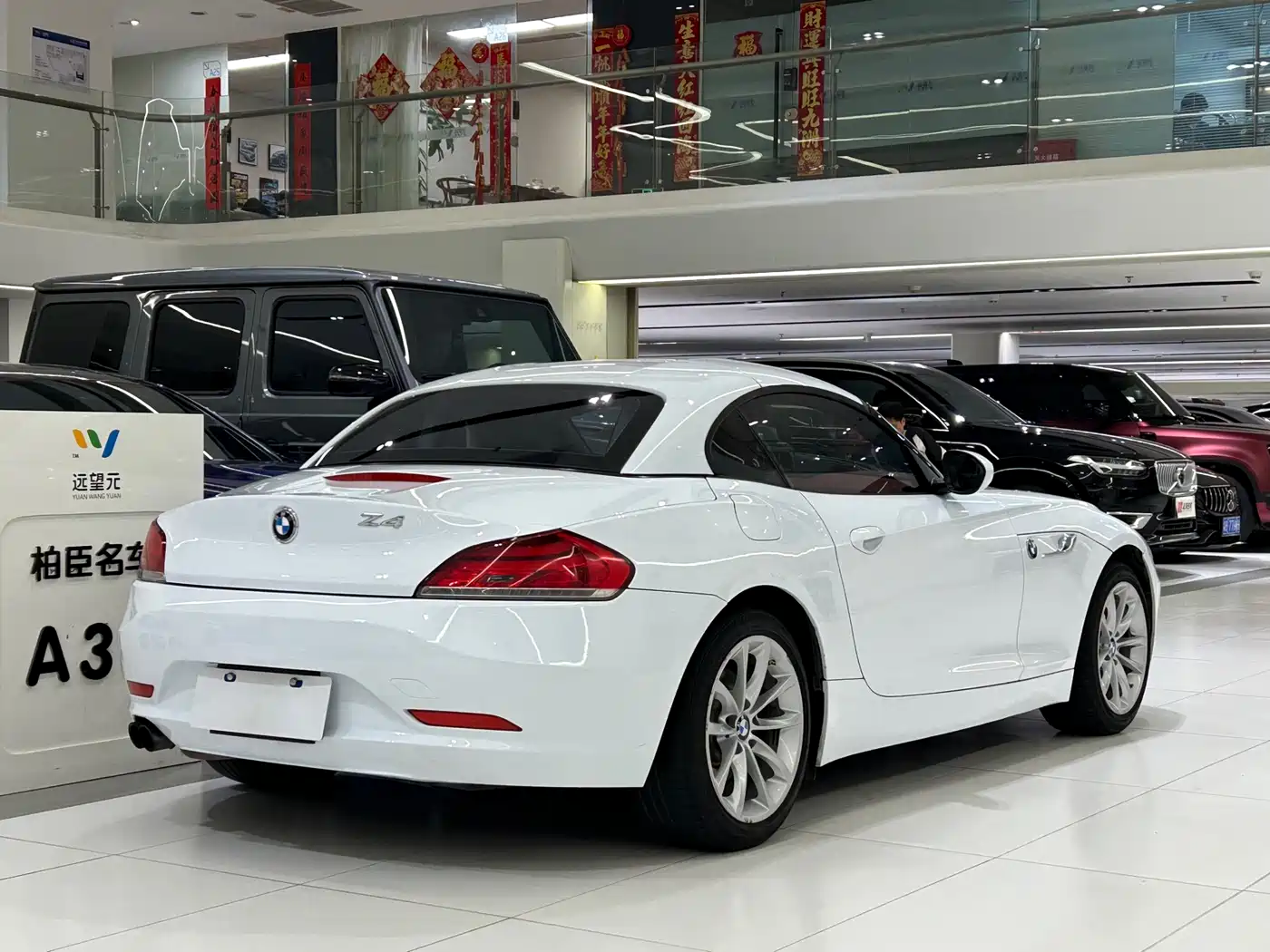 BMW Z4 2013 sDrive20i Leading фото 11