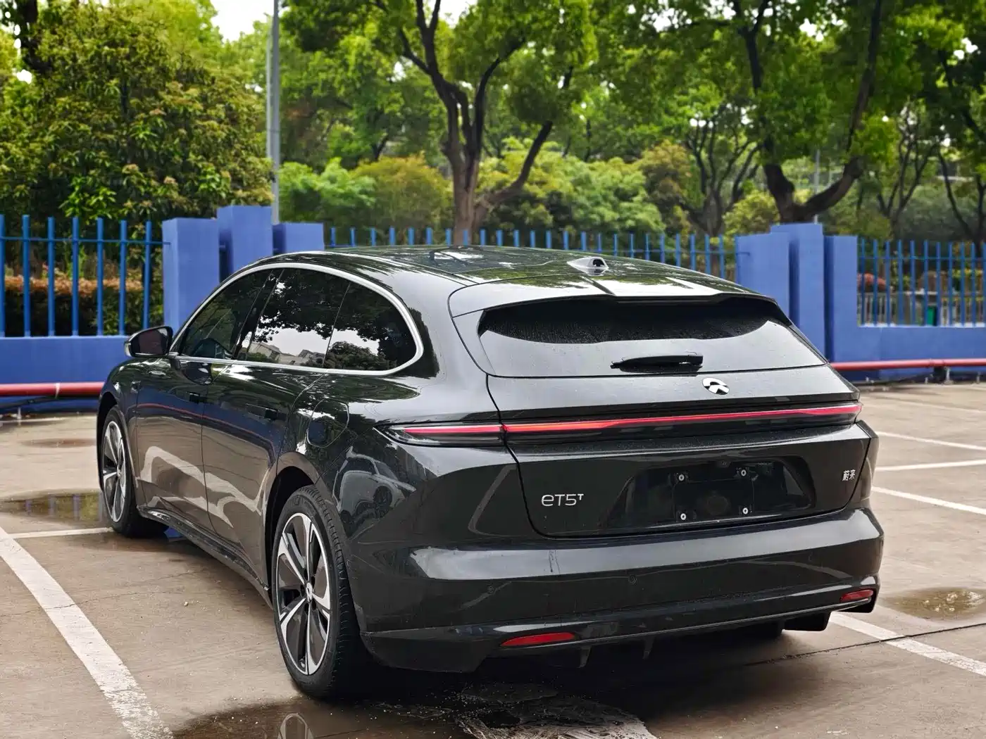 NIO NIO ET5T
