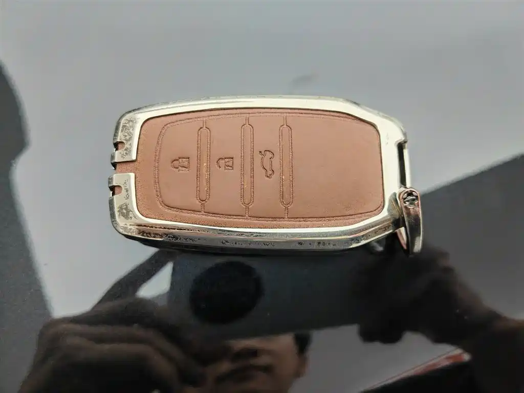 Toyota Highlander 2024 2.5L Smart Hybrid 4WD Premium 7-seater фото 19
