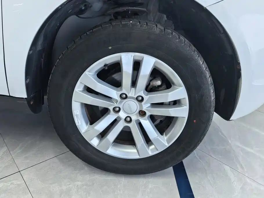 Geely GX7 2015 2015 Classic 1.8L Manual Urban (China IV)