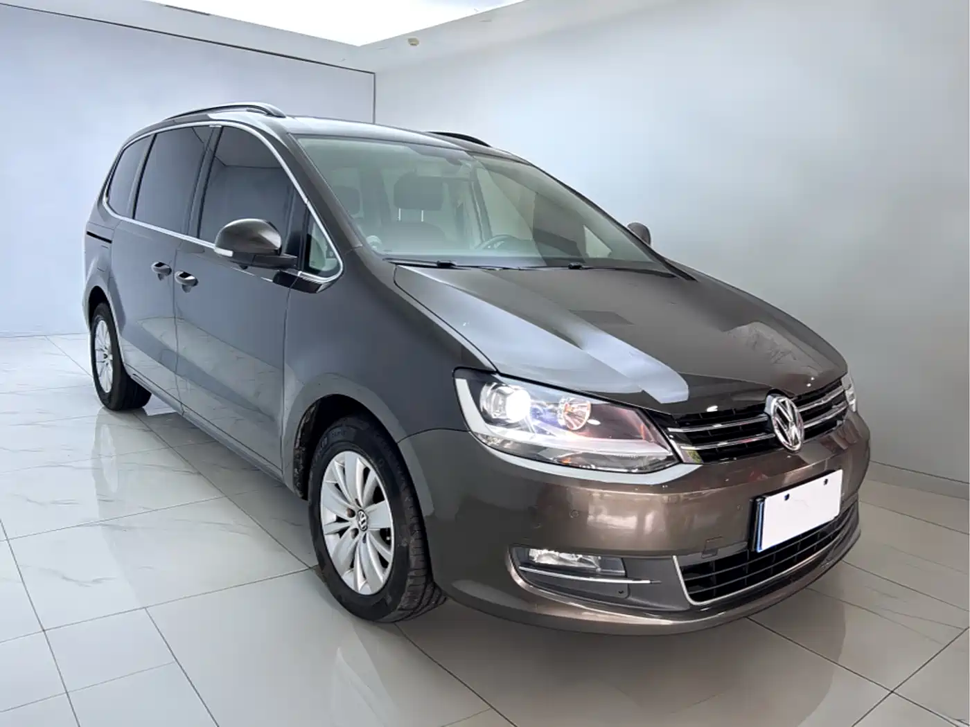 Volkswagen Sharan 2014 2.0TSI Standard фото 3