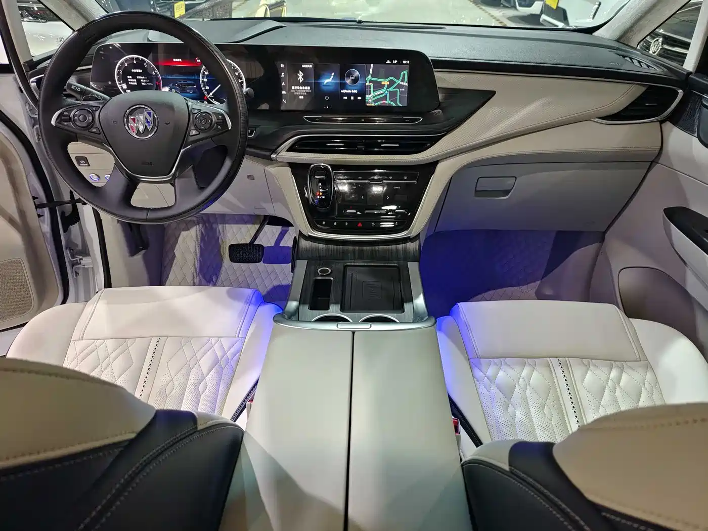 Buick GL8 2021 ES Landlord 653T Comfort фото 17