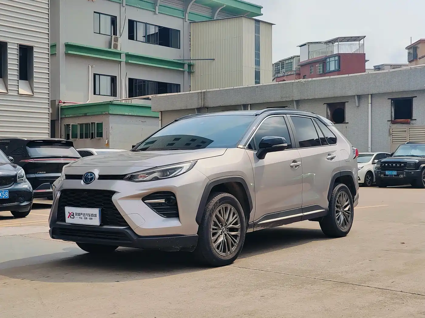 Toyota Wildlander 2023 Hybrid 2.5L E-CVT AWD Premium Edition