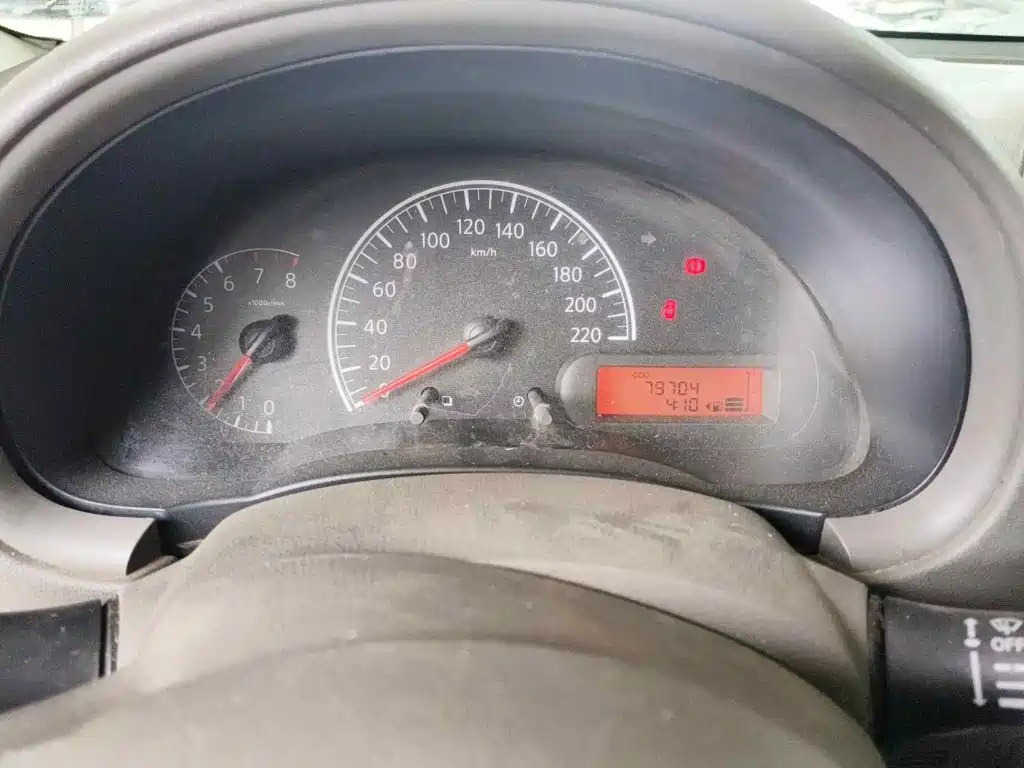 Nissan Sunny 2013 2011 1.5XE Manual Comfort Edition