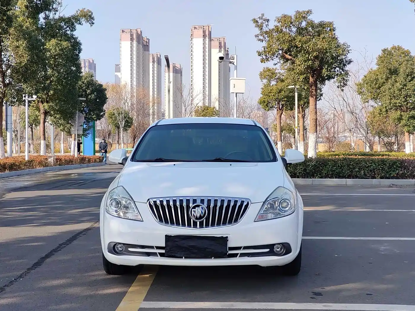 Buick Excelle 2015 1.5L Automatic Classic фото 2
