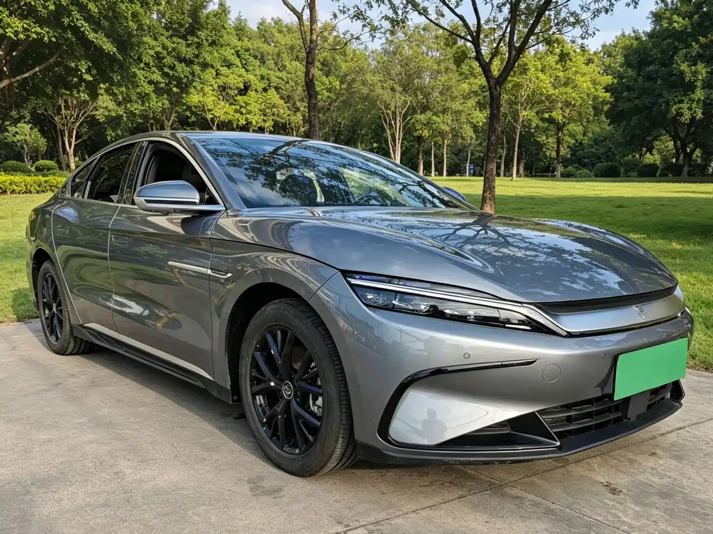 Фото 3 - BYD Han