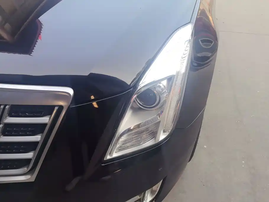 Cadillac XTS 2013 2013 28T Leading Edition