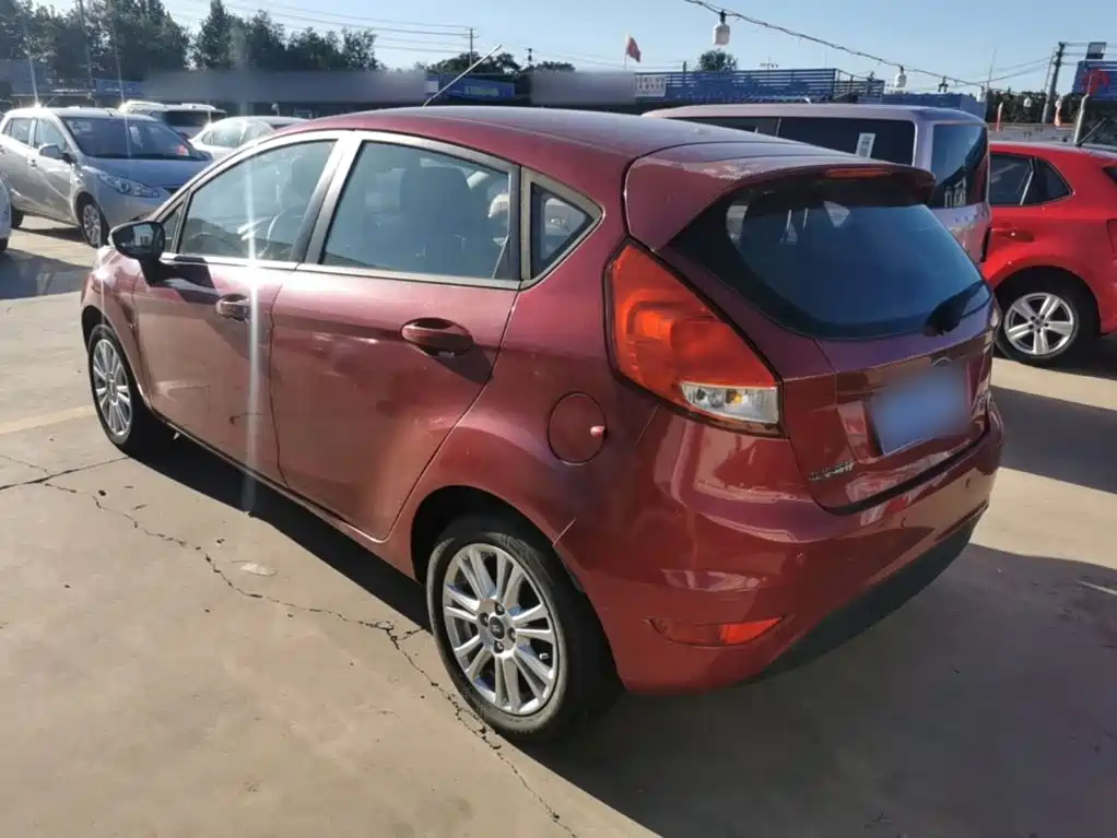 2015 Ford Fiesta