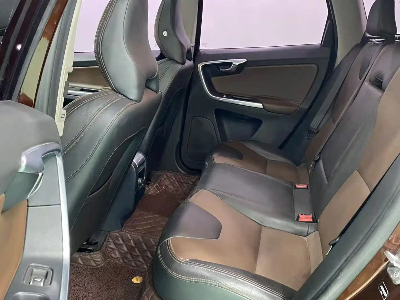 Volvo XC60 2015 2016 T5 AWD Wisdom Edition
