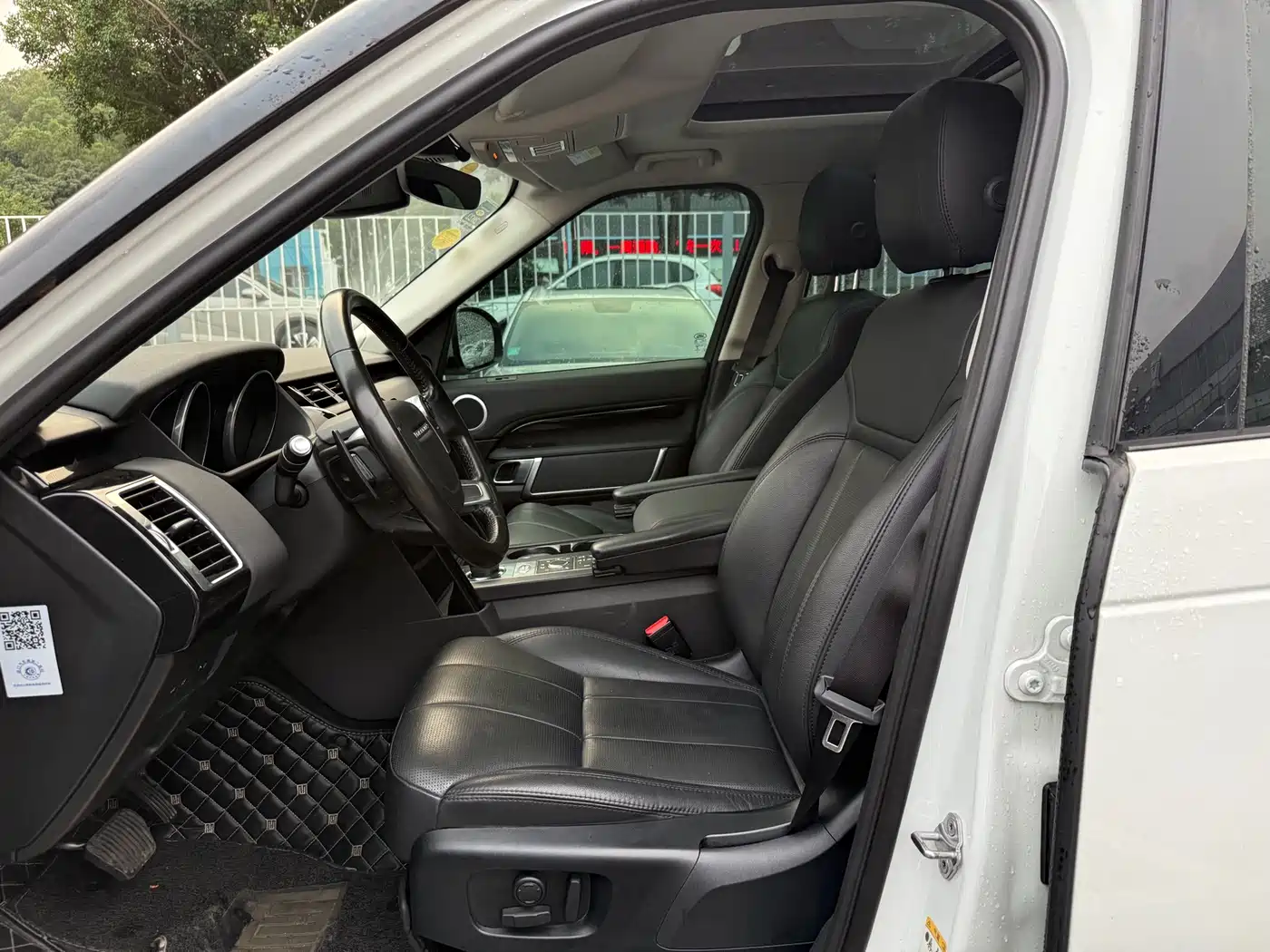 Land Rover Discovery 2017 3.0 SC V6 S фото 5