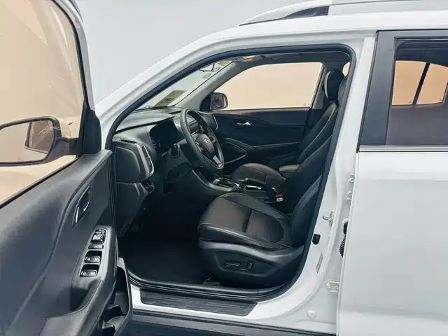Hyundai Beijing Hyundai ix35 2019 2.0L Automatic 2WD Zhiyong·Enjoy China V фото 14