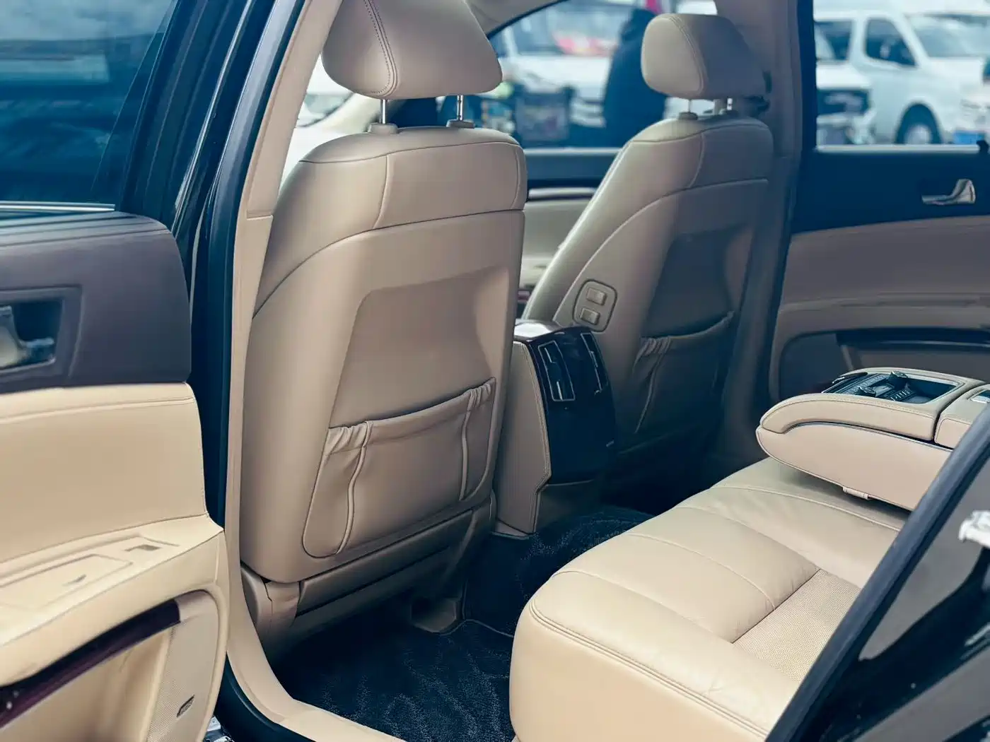 Cadillac SLS 2012 2.0T Comfort фото 7