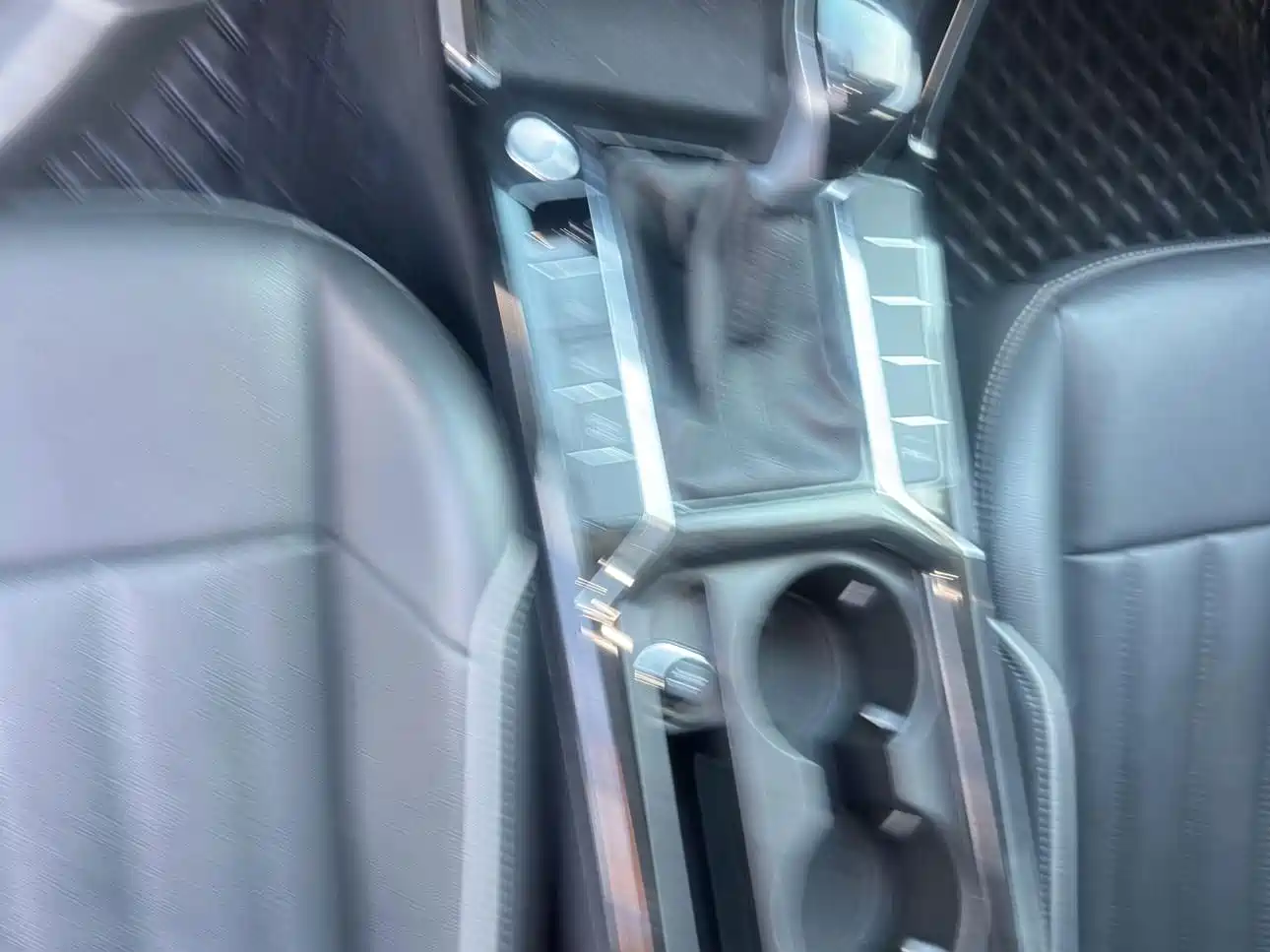Фото 9 - Volkswagen Passat