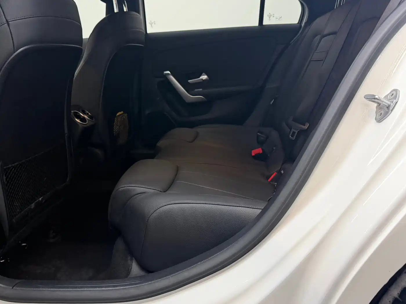 Mercedes-Benz A-Class 2021 A 200 L Sport Sedan Dynamic Type фото 10