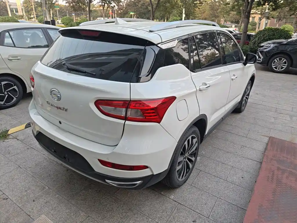 Фото 7 - GAC Trumpchi GS4