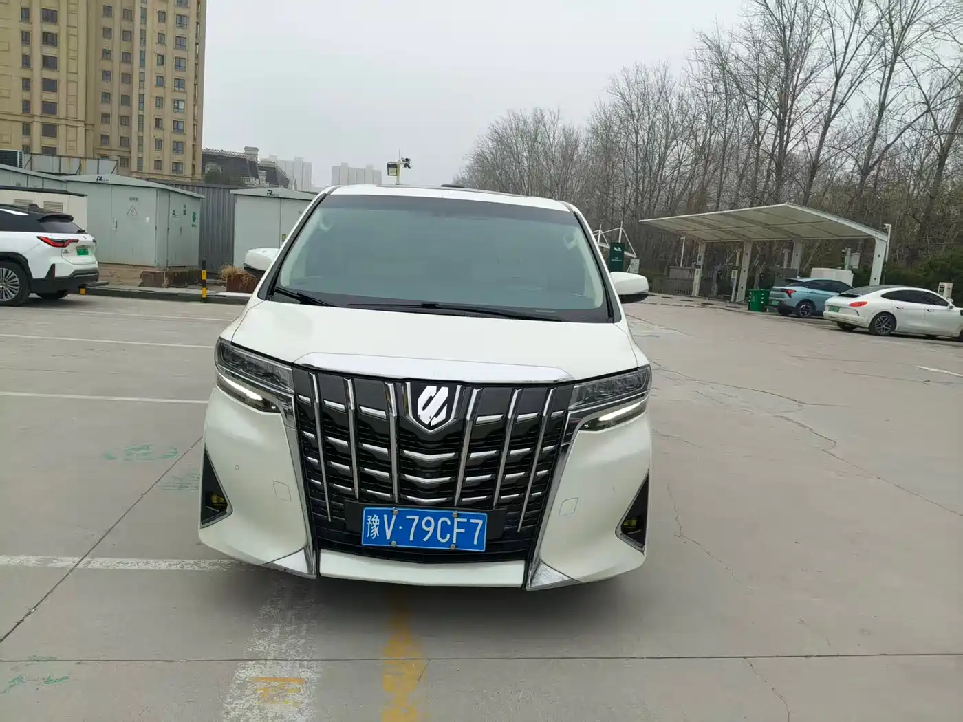 Toyota Alphard 2018 Facelift 3.5L Luxury Edition фото 2