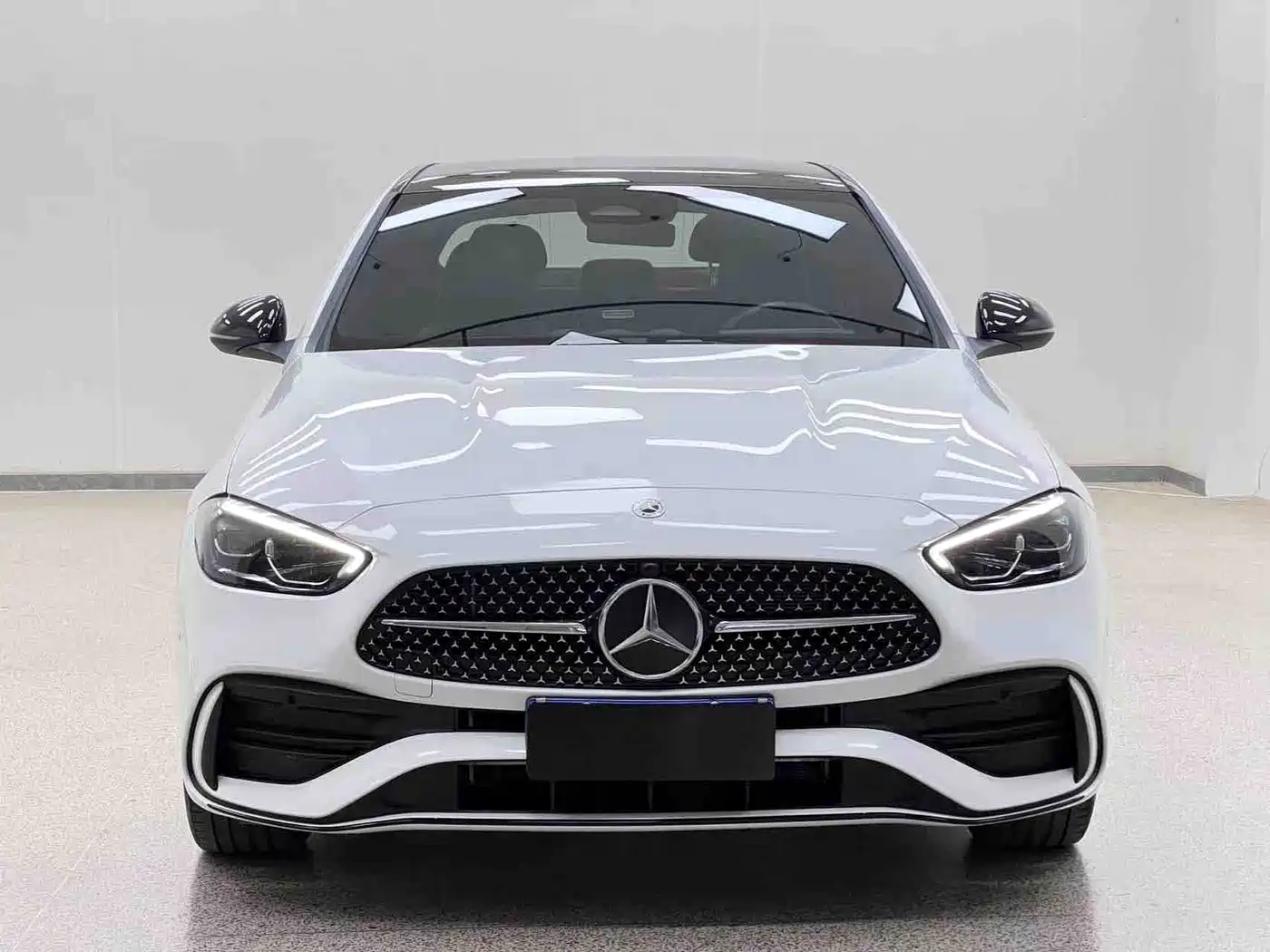 Mercedes-Benz C-Class 2024 C 260 L Night Edition Sport фото 2