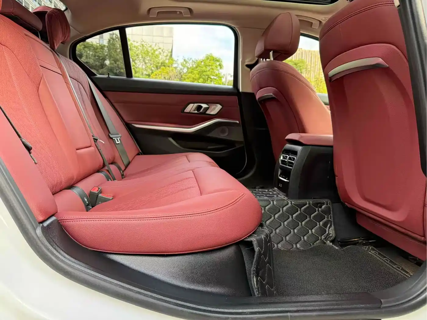 BMW i3 2024 eDrive 35 L фото 7