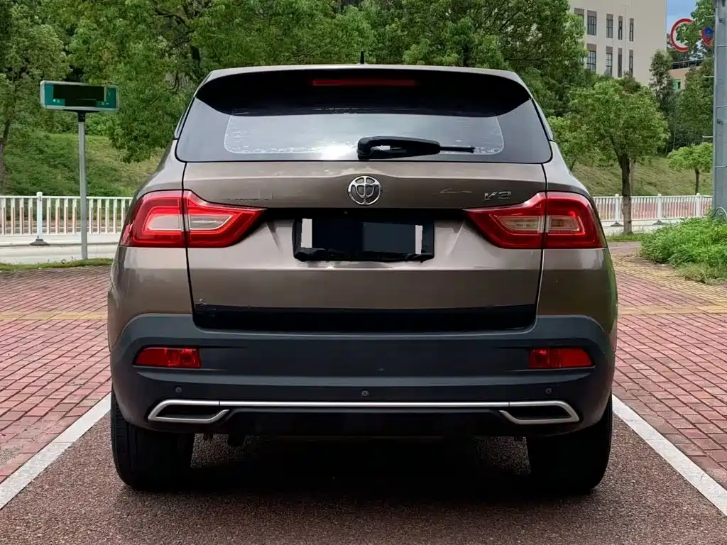 Zhonghua V3 2017 2017 1.5L Manual Elite
