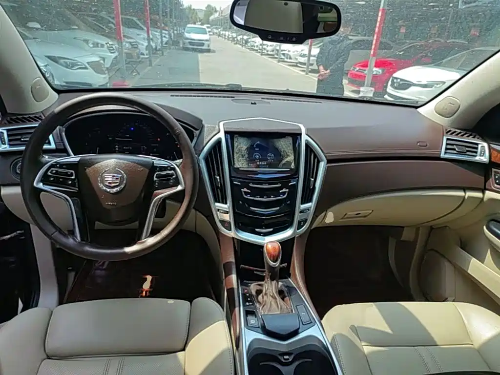 Cadillac SRX 2014 3.0L Elite Model фото 10